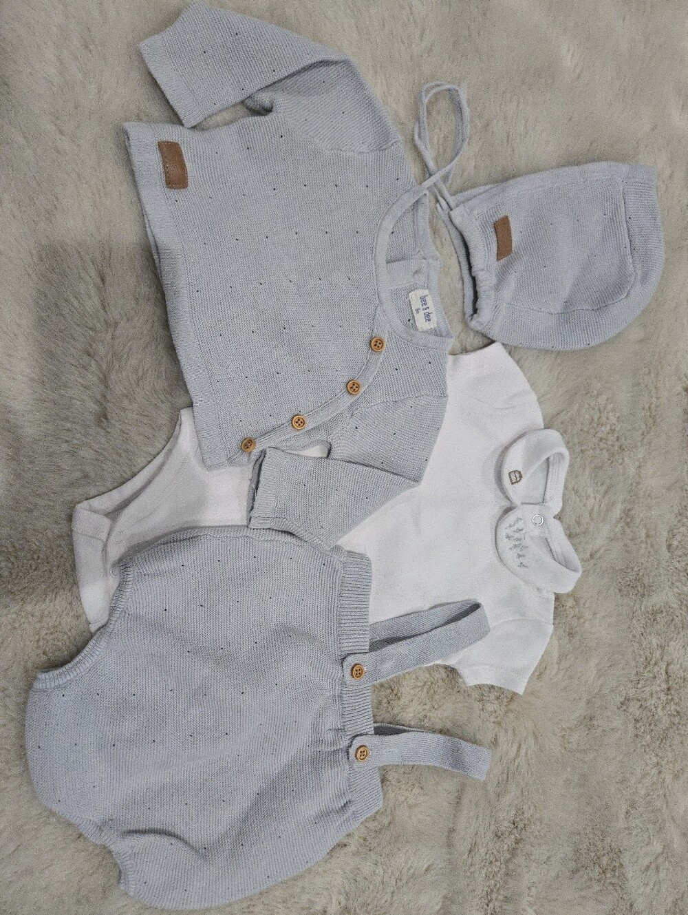 Bee & Dee 4-Piece Baby Boy Outfit Set